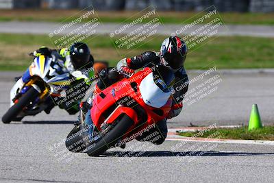 media/Jan-21-2023-Fastrack Riders (Sat) [[fcf3f88a30]]/Level 2/Session 4 Turn 6-Mountian Shot/